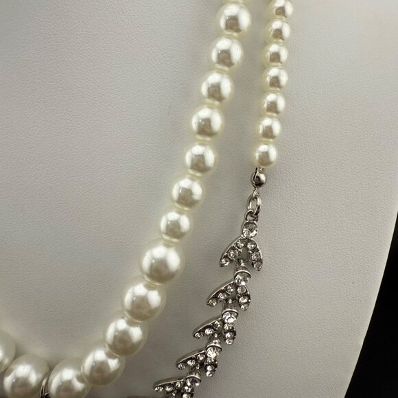 Elegant Faux Pearl Double-Strand Necklace With Rhinestone Pendant & Drop Pearl A - Picture 5 of 7